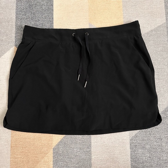 Gaiam skort - Picture 2 of 4